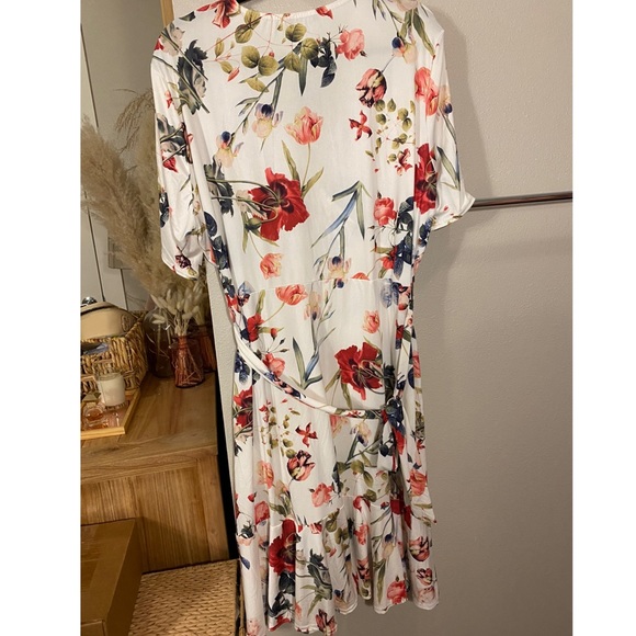 Pink Clove White Floral Dress - US 24 NWT - Picture 3 of 4